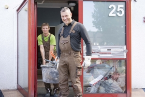 Firmenauflösungen sind eine kleine logistische Meisterleistung. Vertrauen Sie auf 25 Jahre Erfahrungen mit Firmenauflösungen.